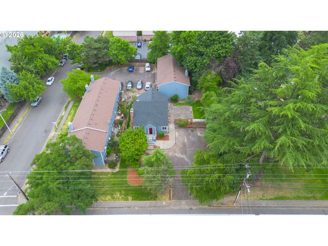 6240 Sw LOMBARD Ave, Beaverton, OR 97008