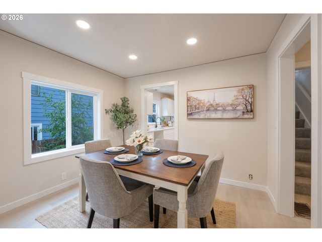 6240 Sw LOMBARD Ave, Beaverton, OR 97008