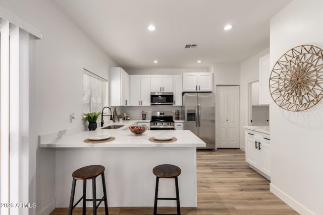 17215 N 19TH Run, Phoenix, AZ 85022