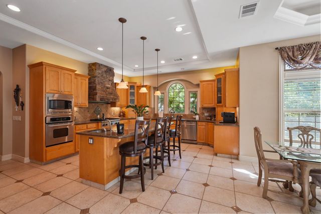 2575 Kensington Ct, Turlock, CA 95382