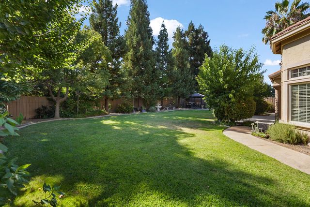 2575 Kensington Ct, Turlock, CA 95382