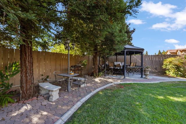 2575 Kensington Ct, Turlock, CA 95382
