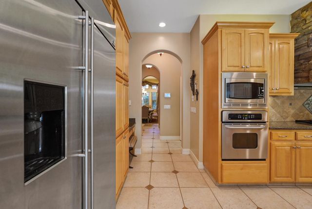 2575 Kensington Ct, Turlock, CA 95382