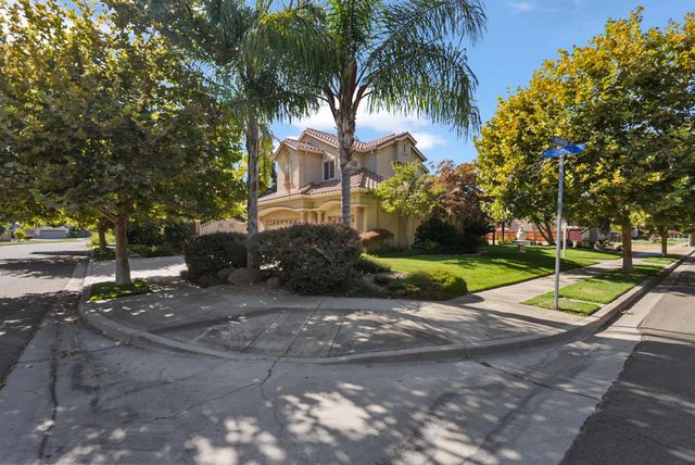 2575 Kensington Ct, Turlock, CA 95382