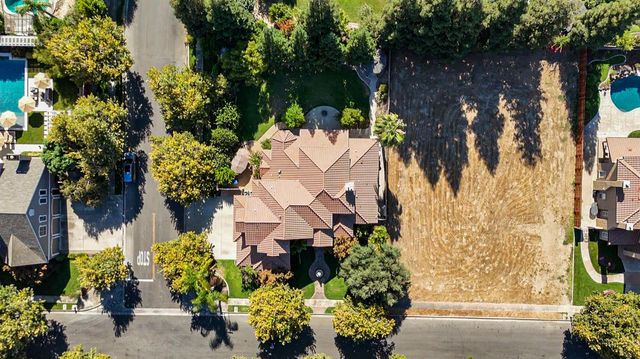 2575 Kensington Ct, Turlock, CA 95382