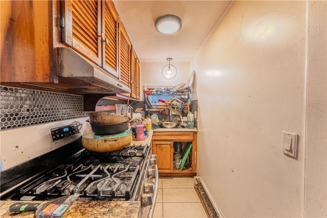 115 Hughes Avenue, Pawtucket, RI 02861