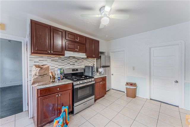 115 Hughes Avenue, Pawtucket, RI 02861