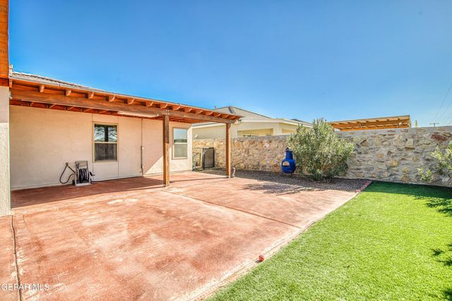 971 BRUDENAL Place, El Paso, TX 79928