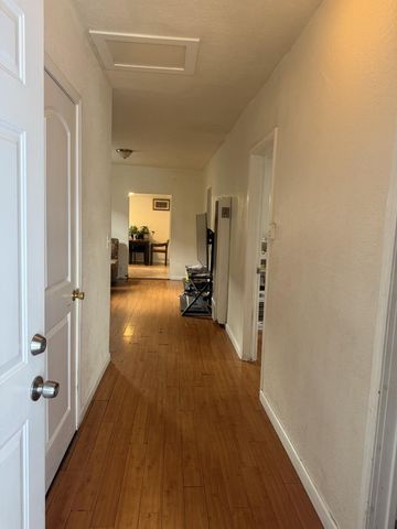 2625 75th Avenue, Oakland, CA 94605
