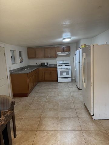 2625 75th Avenue, Oakland, CA 94605