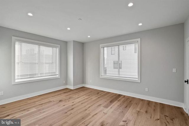 2053 E CUMBERLAND ST, Philadelphia, PA 19125