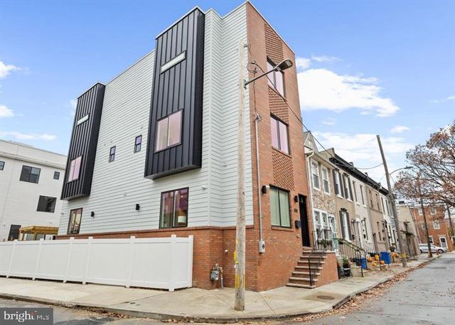 2053 E CUMBERLAND ST, Philadelphia, PA 19125