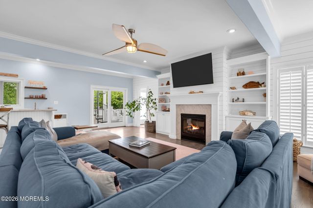 24 Highland Avenue, Monmouth Beach, NJ 07750