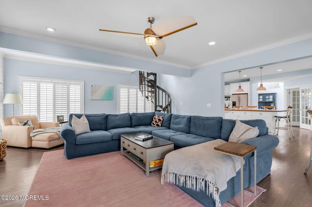 24 Highland Avenue, Monmouth Beach, NJ 07750