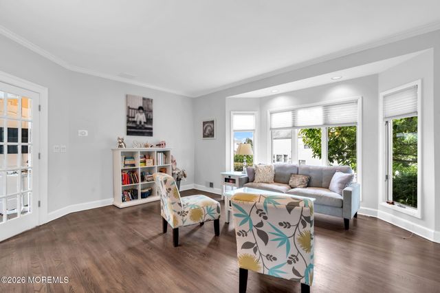 24 Highland Avenue, Monmouth Beach, NJ 07750