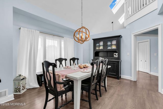 24 Highland Avenue, Monmouth Beach, NJ 07750