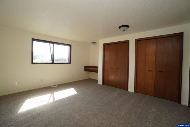 1276 Arabian Av SE, Salem, OR 97317