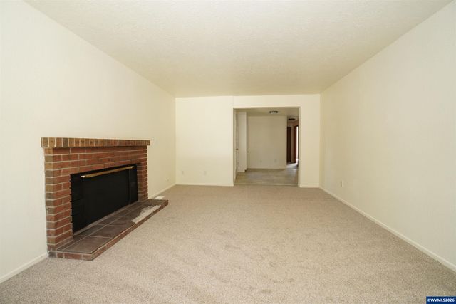 1276 Arabian Av SE, Salem, OR 97317