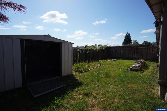 1276 Arabian Av SE, Salem, OR 97317