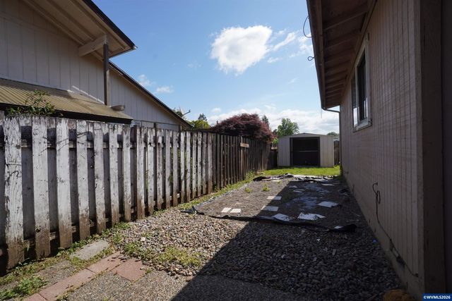 1276 Arabian Av SE, Salem, OR 97317