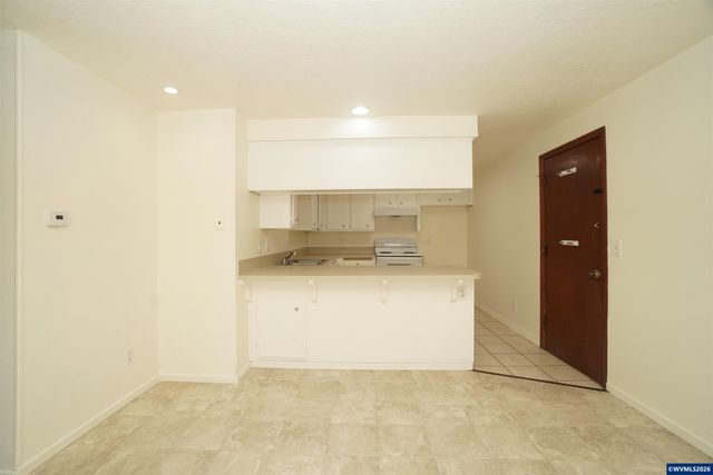 1276 Arabian Av SE, Salem, OR 97317