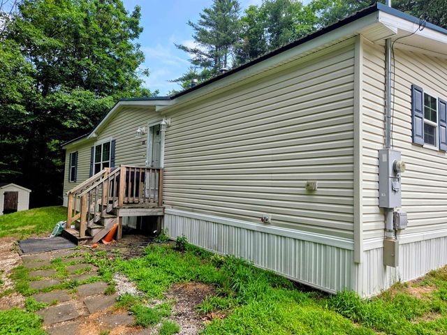 609 Ten Rod Road, Farmington, NH 03867