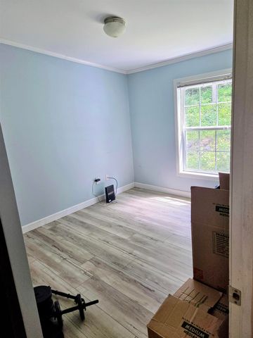 609 Ten Rod Road, Farmington, NH 03867