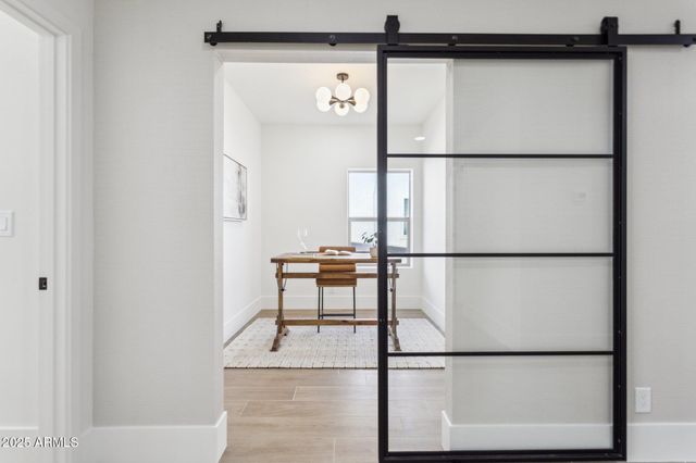 9031 N 83RD Way, Scottsdale, AZ 85258