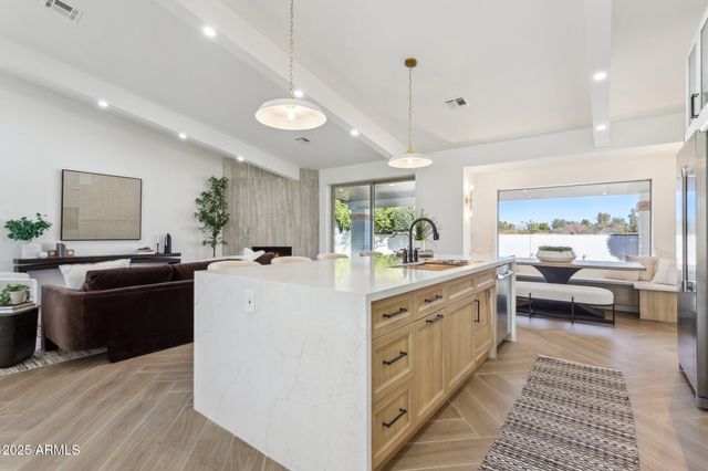 9031 N 83RD Way, Scottsdale, AZ 85258