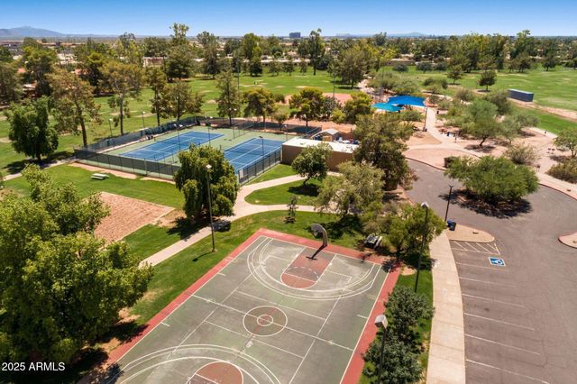 9031 N 83RD Way, Scottsdale, AZ 85258