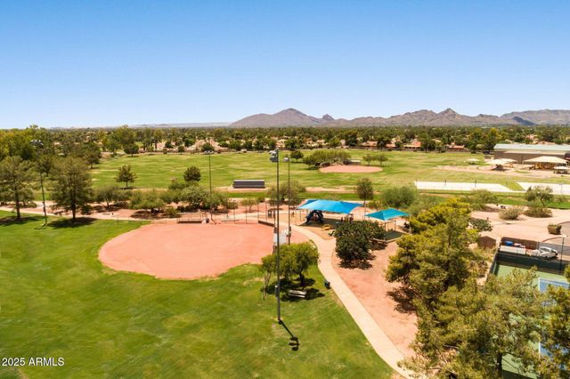 9031 N 83RD Way, Scottsdale, AZ 85258