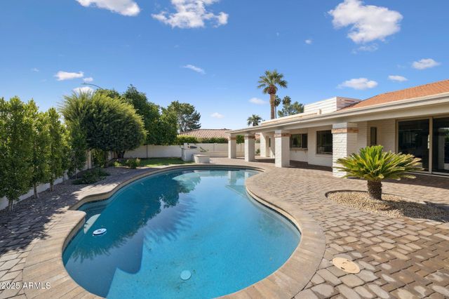 9031 N 83RD Way, Scottsdale, AZ 85258