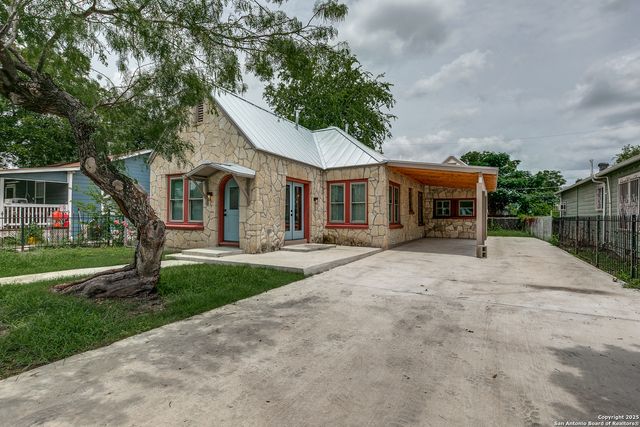 1715 Lee Hall, San Antonio, TX 78201
