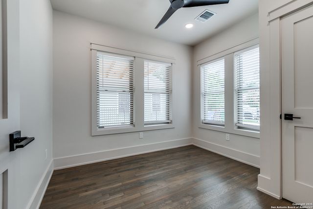 1715 Lee Hall, San Antonio, TX 78201