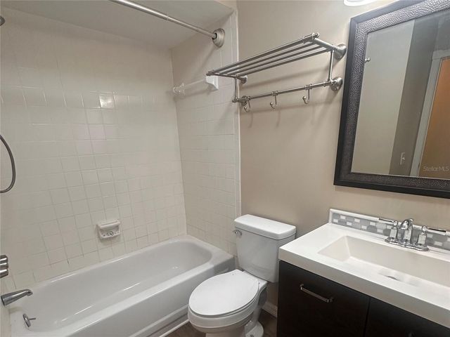 1960 UNION STREET 22, Clearwater, FL 33763