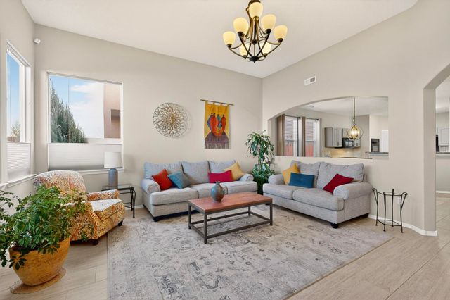 5518 Sandoval Drive NE, Rio Rancho, NM 87144