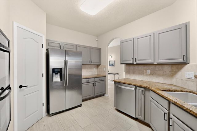 5518 Sandoval Drive NE, Rio Rancho, NM 87144