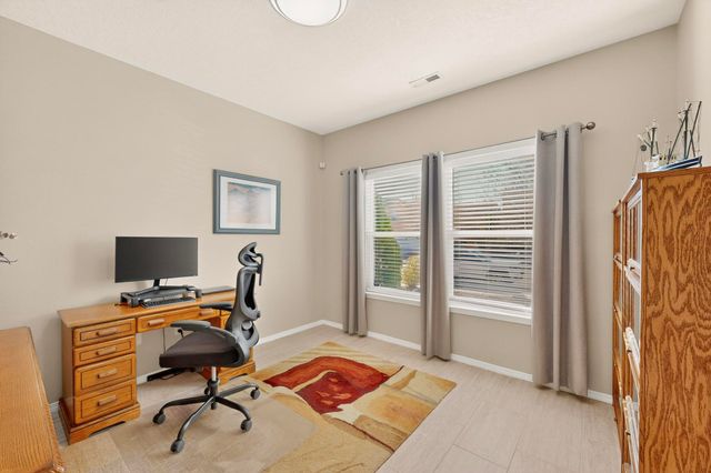 5518 Sandoval Drive NE, Rio Rancho, NM 87144