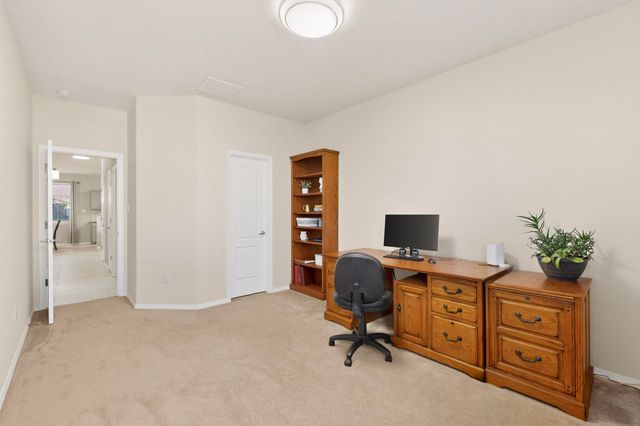 5518 Sandoval Drive NE, Rio Rancho, NM 87144