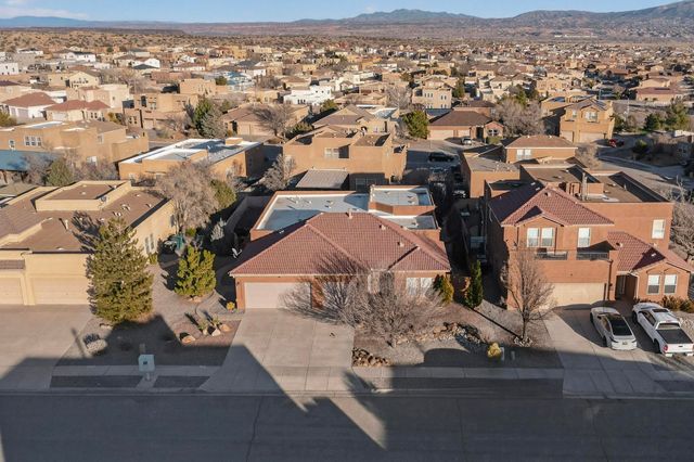 5518 Sandoval Drive NE, Rio Rancho, NM 87144