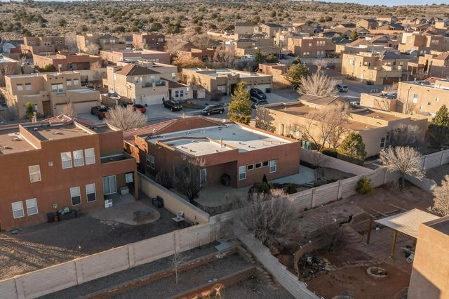 5518 Sandoval Drive NE, Rio Rancho, NM 87144