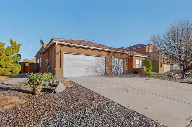 5518 Sandoval Drive NE, Rio Rancho, NM 87144