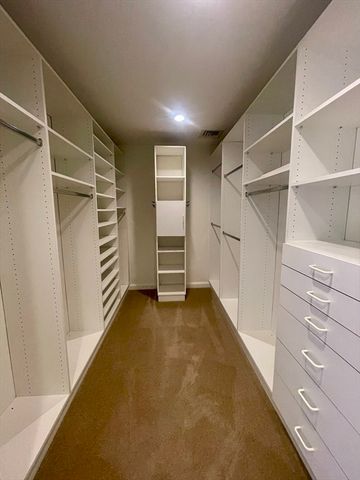 99 Florence St 60-3D, Newton, MA 02472