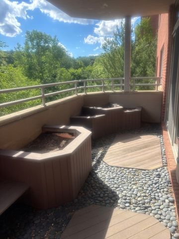 99 Florence St 60-3D, Newton, MA 02472