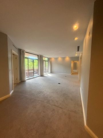 99 Florence St 60-3D, Newton, MA 02472