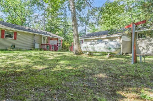 8200 Chain Lake Road, South Branch, MI 48761