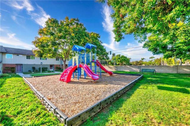 4657 Larwin, Cypress, CA 90630