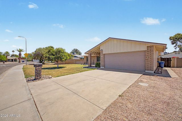 1451 E CHILTON Drive, Tempe, AZ 85283