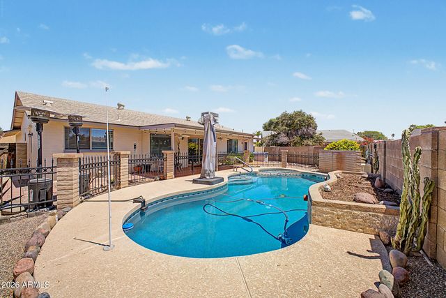 1451 E CHILTON Drive, Tempe, AZ 85283