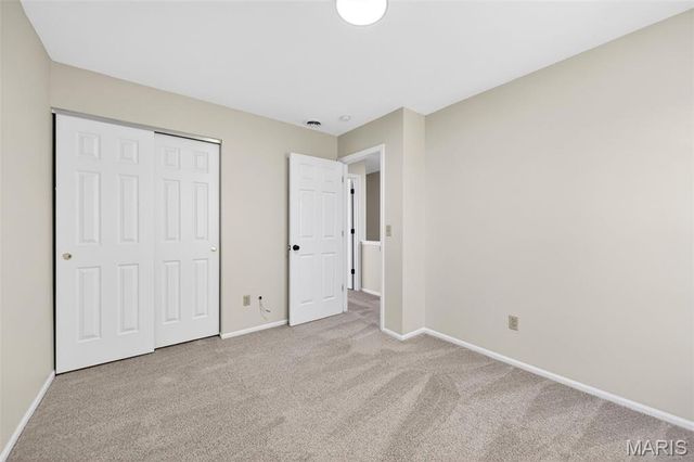 411 Valparaiso Court, Valley Park, MO 63088